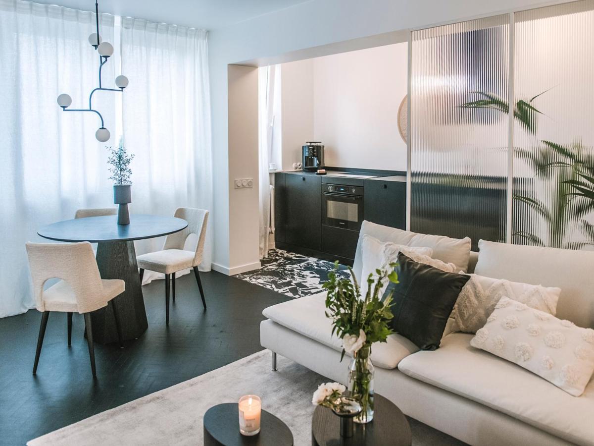 Pastel Blue Silesian Place Apartments Катовице Экстерьер фото